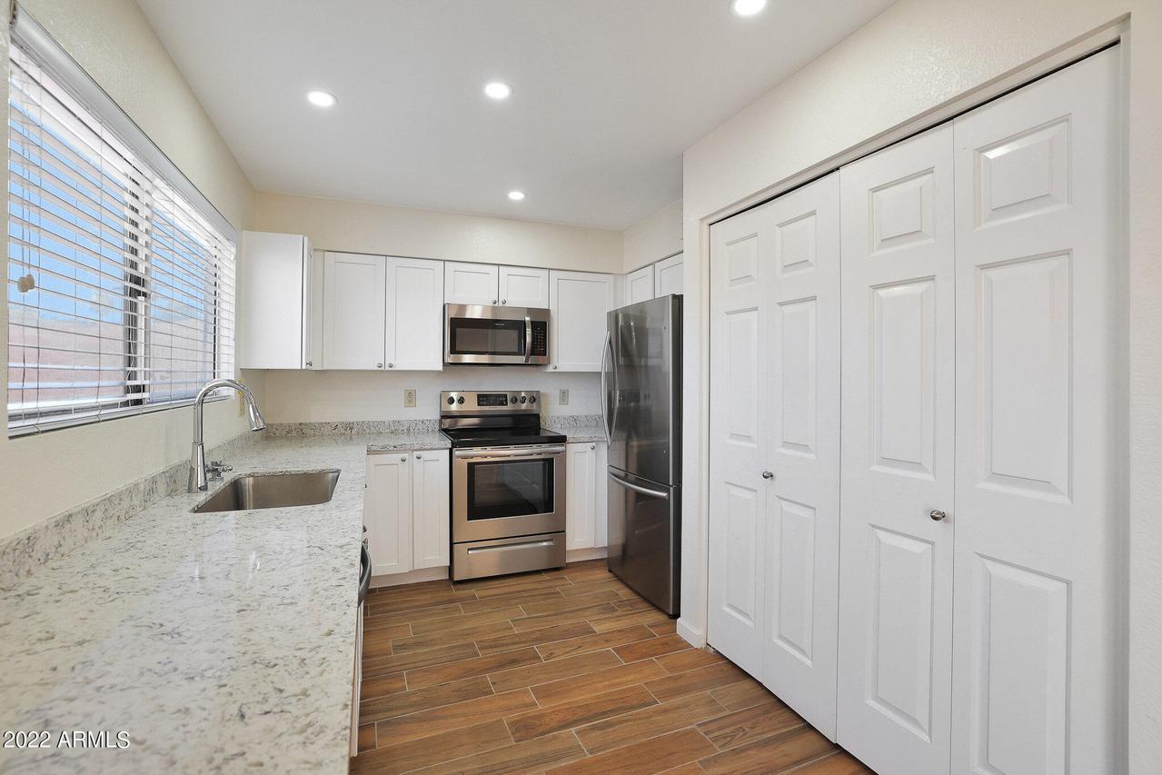 10984 E Yucca St., Scottsdale, AZ 85259