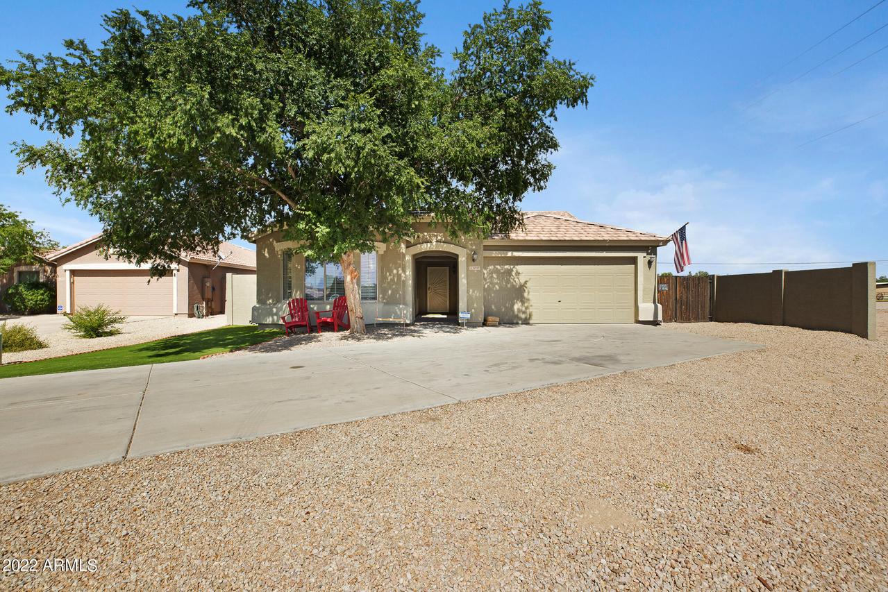 39787 N Zampino St., San Tan Valley, AZ 85140