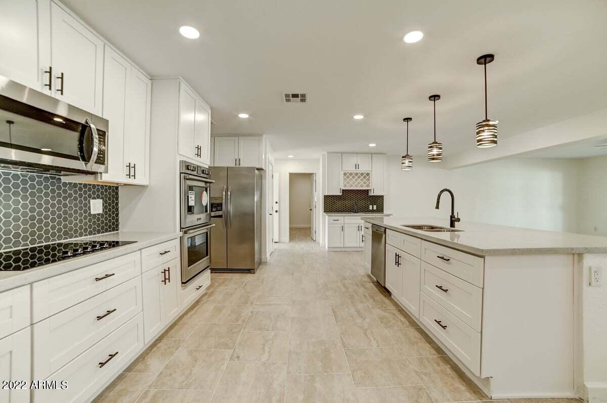 12514 W Amigo Dr., Sun City West, AZ 85375
