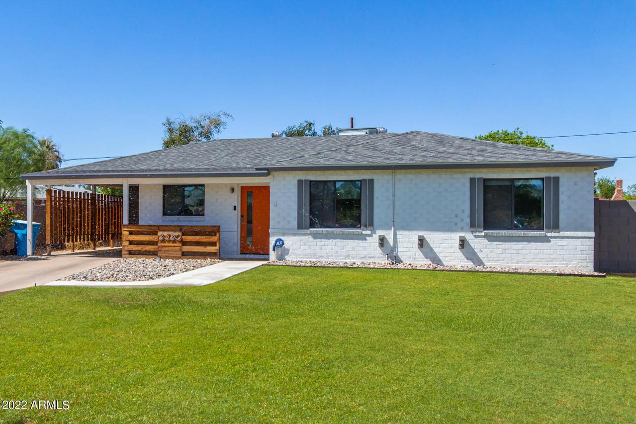 2320 W Mitchell Dr., Phoenix, AZ 85015