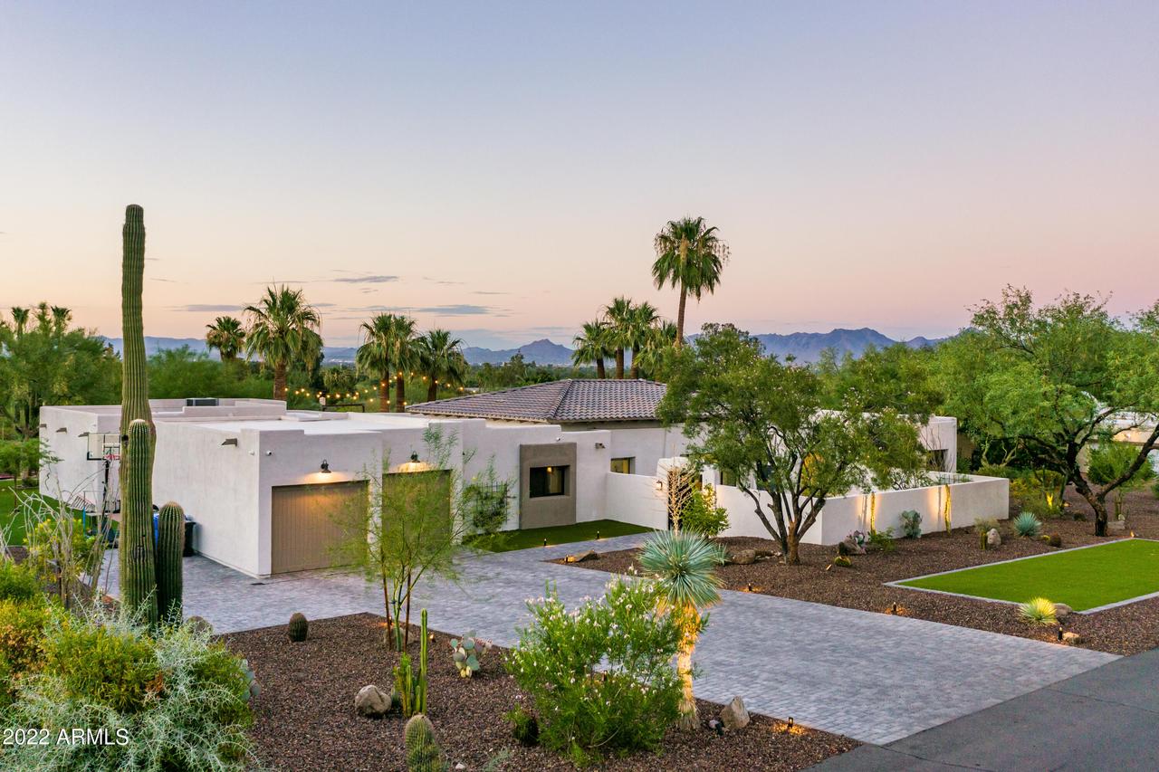 4632 E Shadow Rock Rd., Phoenix, AZ 85028