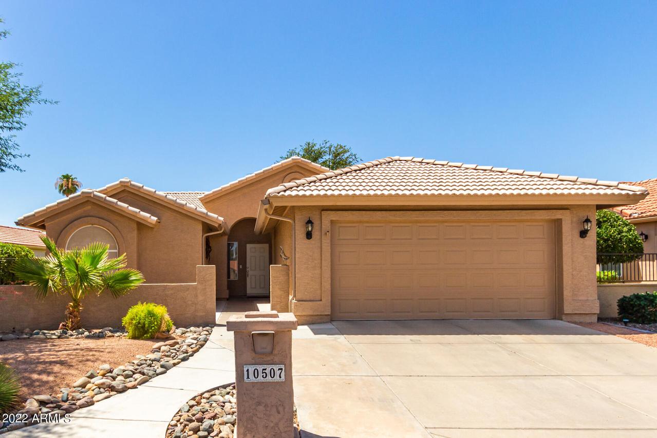 10507 E Champagne Dr., Sun Lakes, AZ 85248