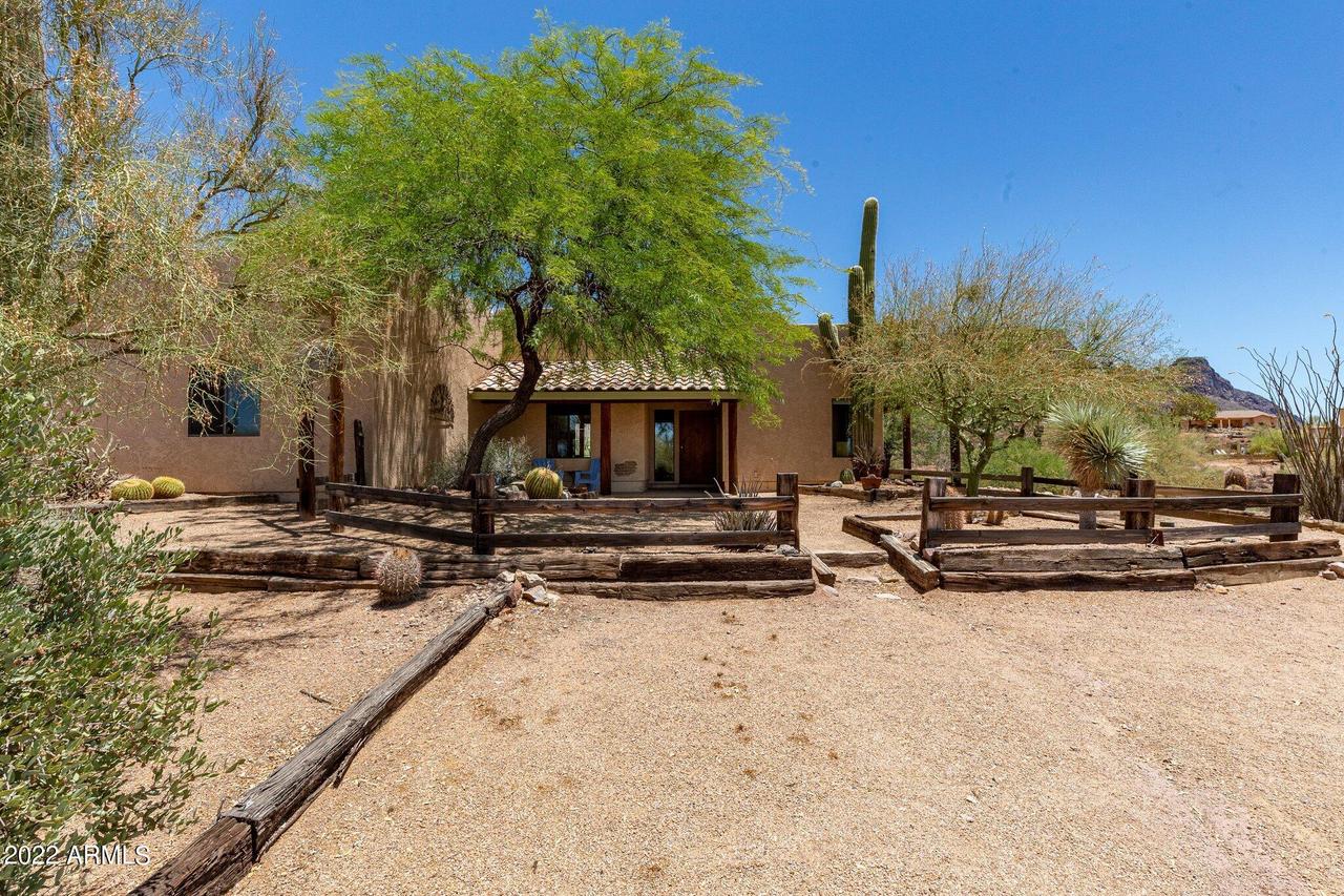 4965 E Reavis St., Apache Junction, AZ 85119