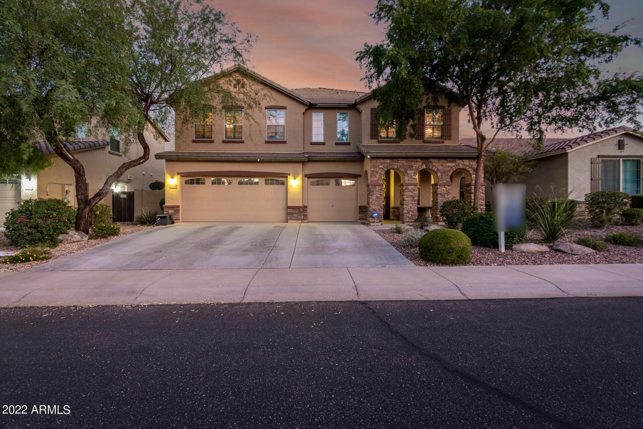 18205 W Carmen Dr., Surprise, AZ 85388