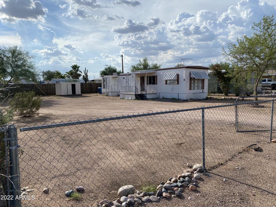 1922 N Desert View Dr., Apache Junction, AZ 85120