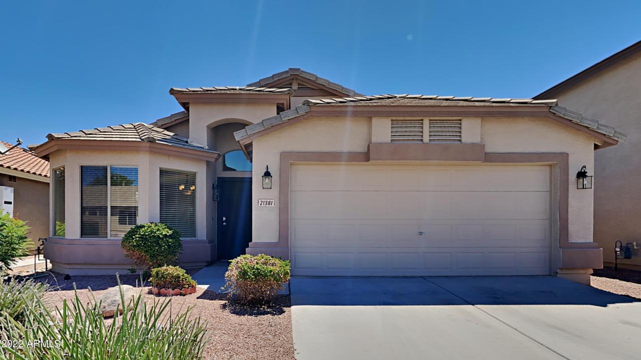 21381 N Falcon Ln., Maricopa, AZ 85138