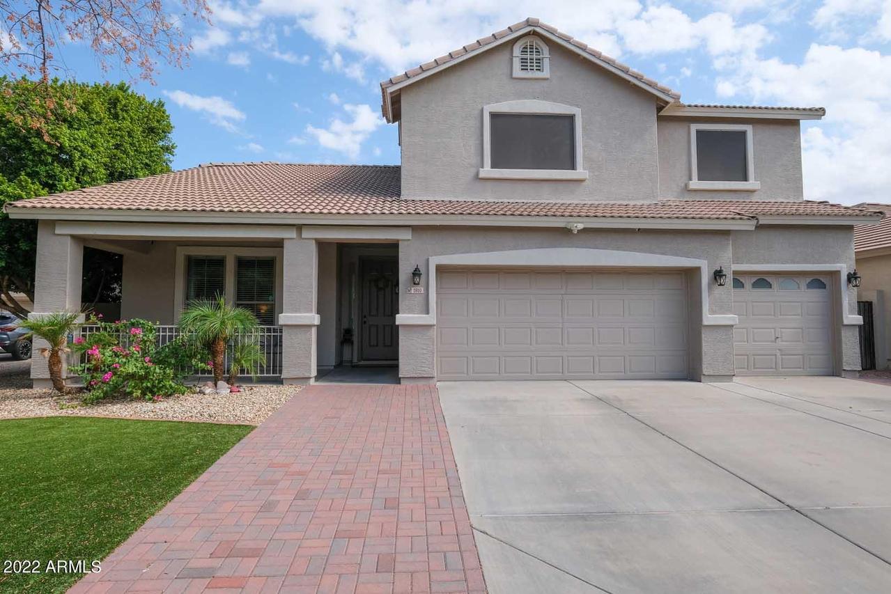 1810 E Fawn Dr., Phoenix, AZ 85042