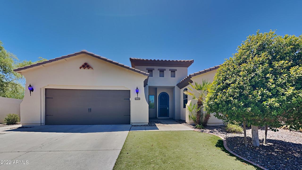 119 N 109th Ave., Avondale, AZ 85323