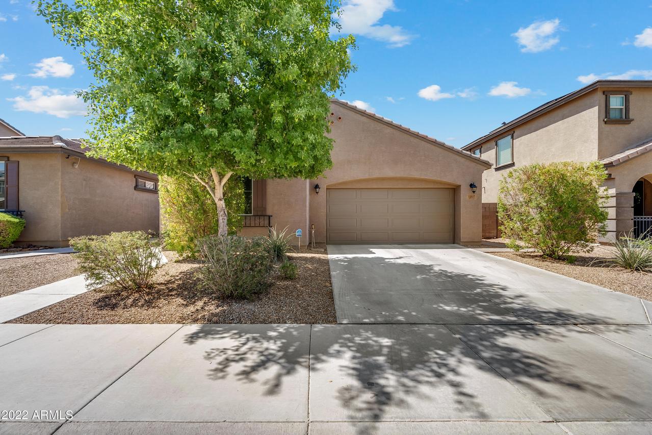 12127 W Hide Tr., Peoria, AZ 85383