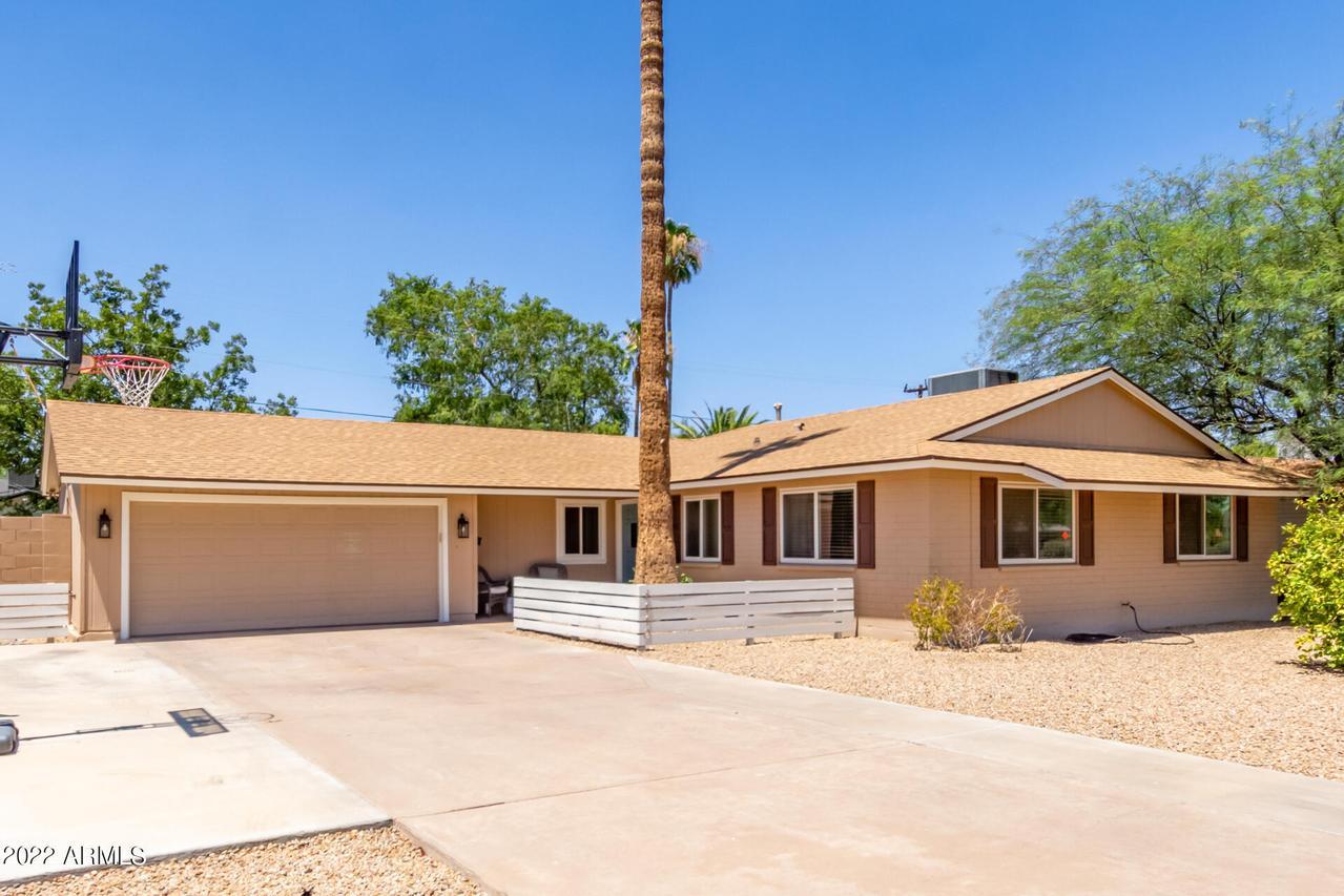3110 E Cholla St., Phoenix, AZ 85028
