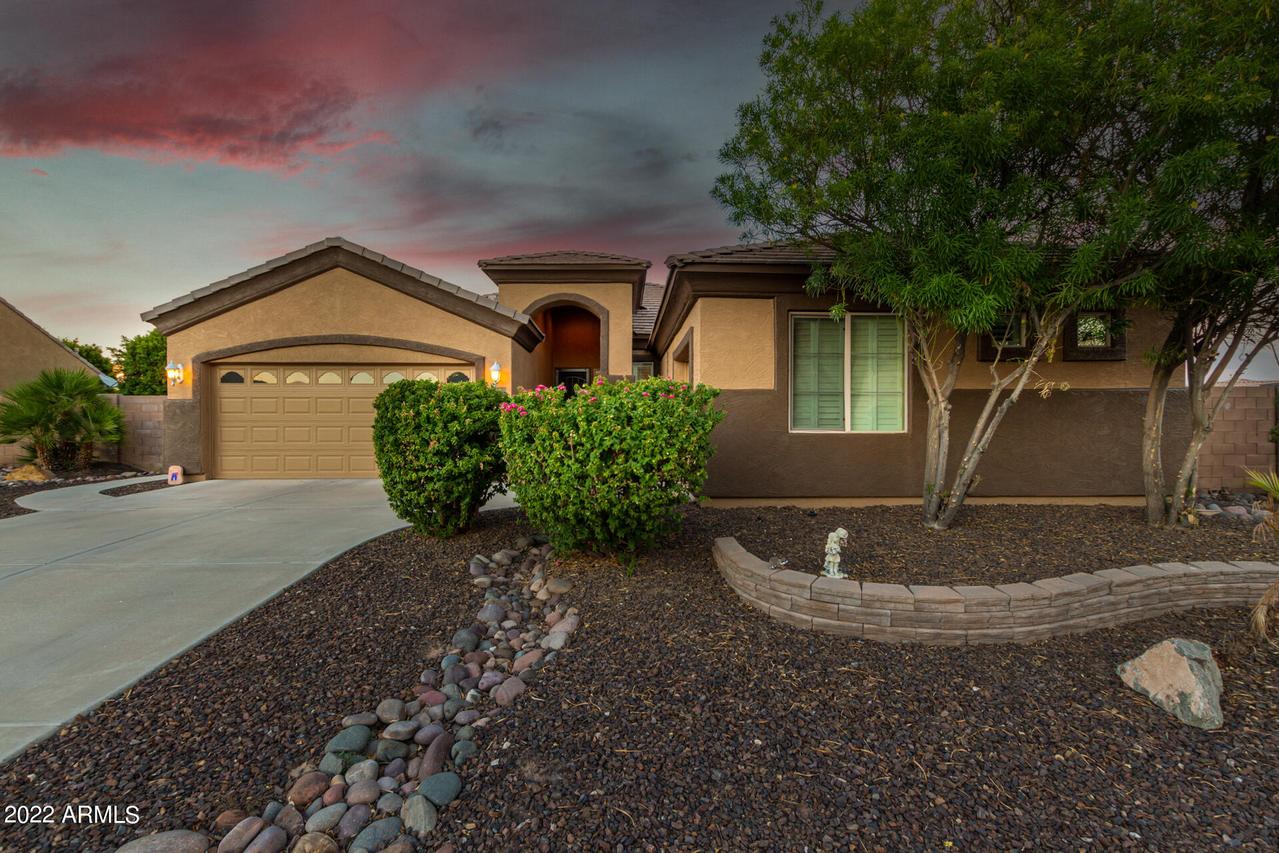 267 S 169th Dr., Goodyear, AZ 85338