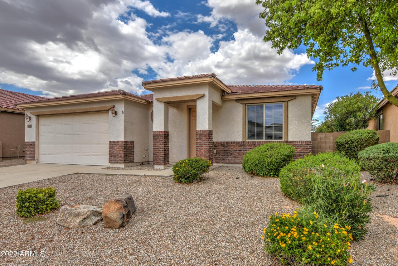 962 E Cierra Cir., San Tan Valley, AZ 85143