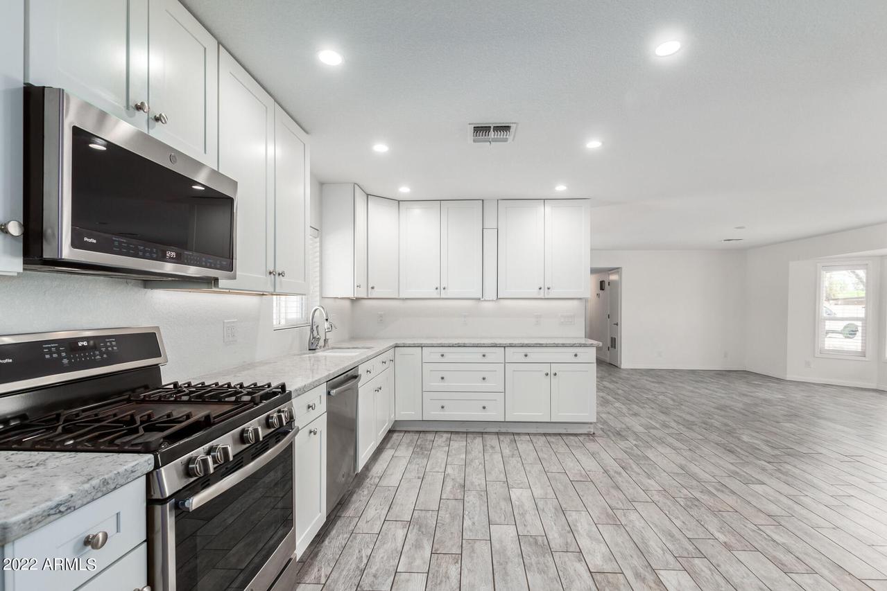 6740 E Pershing Ave., Scottsdale, AZ 85254