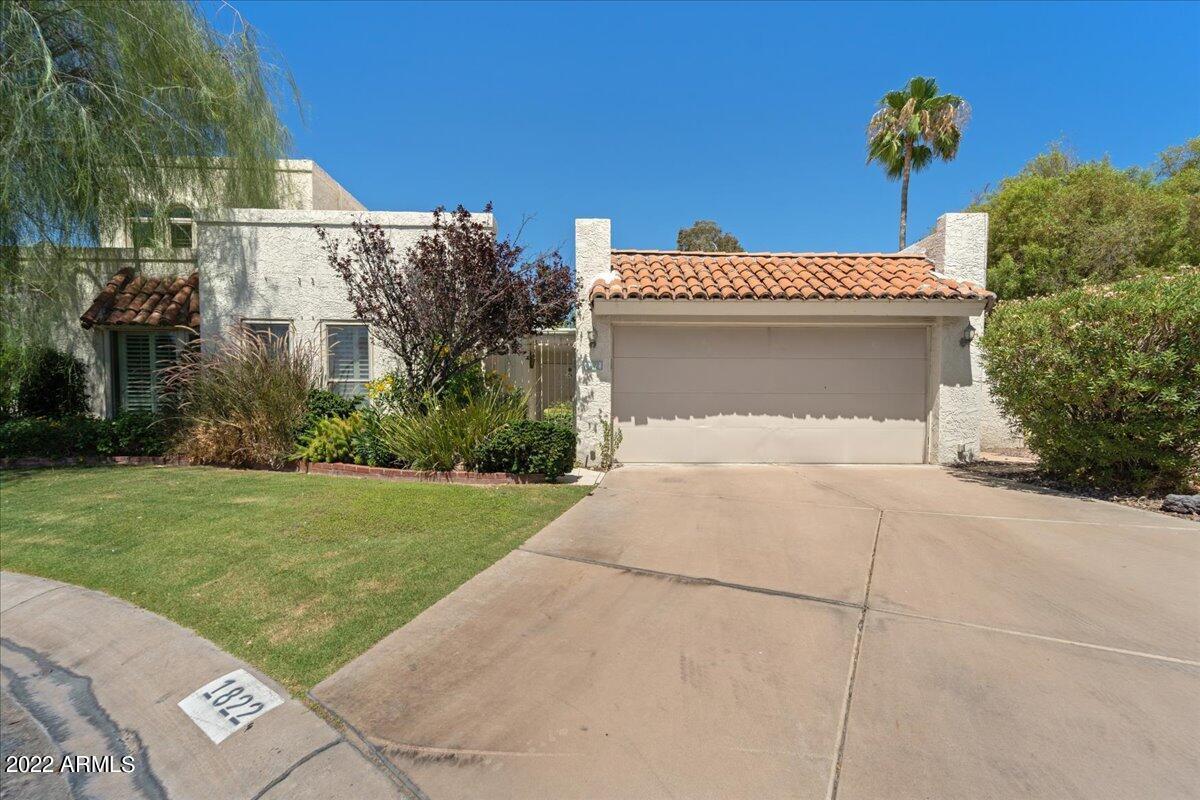 1822 E Desert Park Ln., Phoenix, AZ 85020