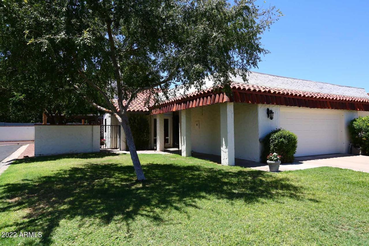 5762 N Scottsdale Rd., Paradise Valley, AZ 85253