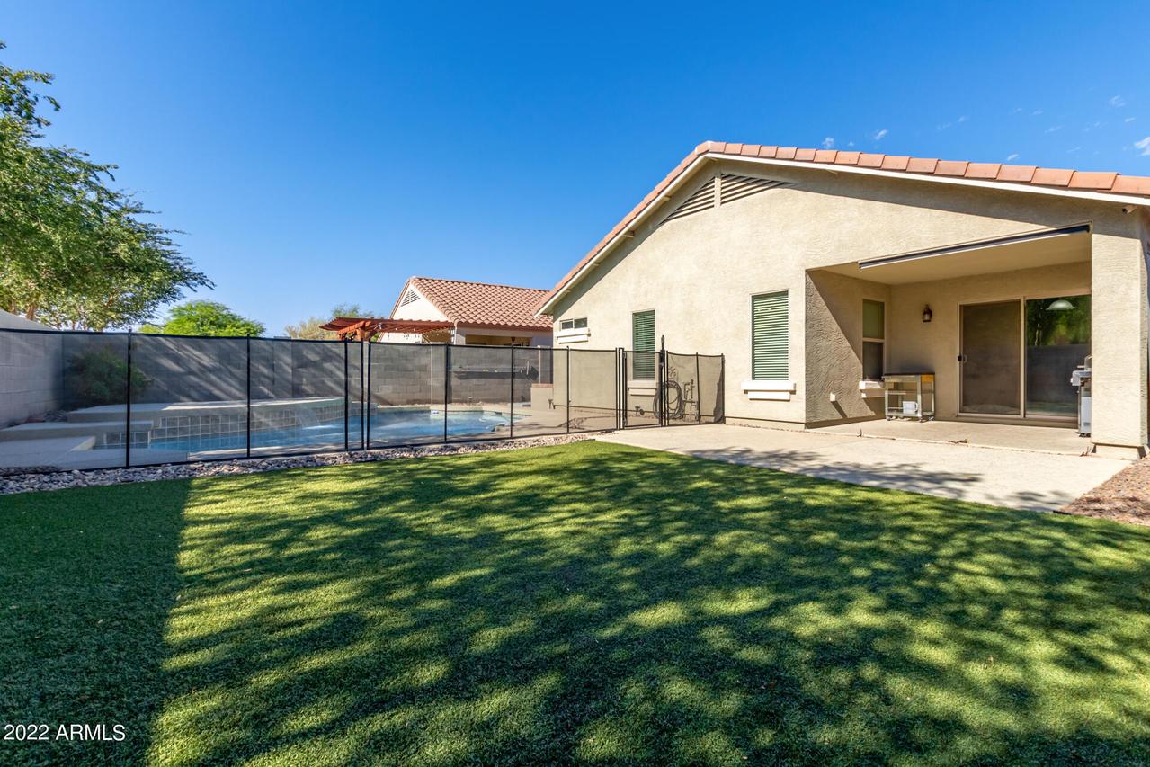 15068 N 140th Ave., Surprise, AZ 85379