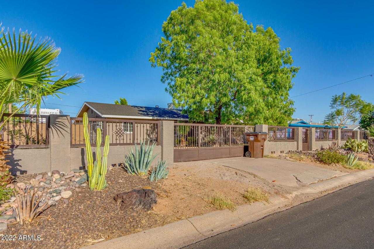 219 S Glenmar Rd., Mesa, AZ 85208