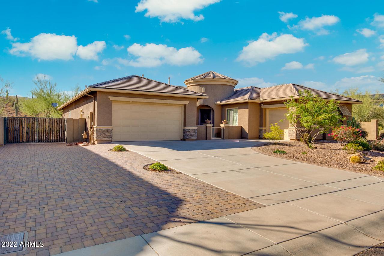 43516 N 48th Dr., New River, AZ 85087