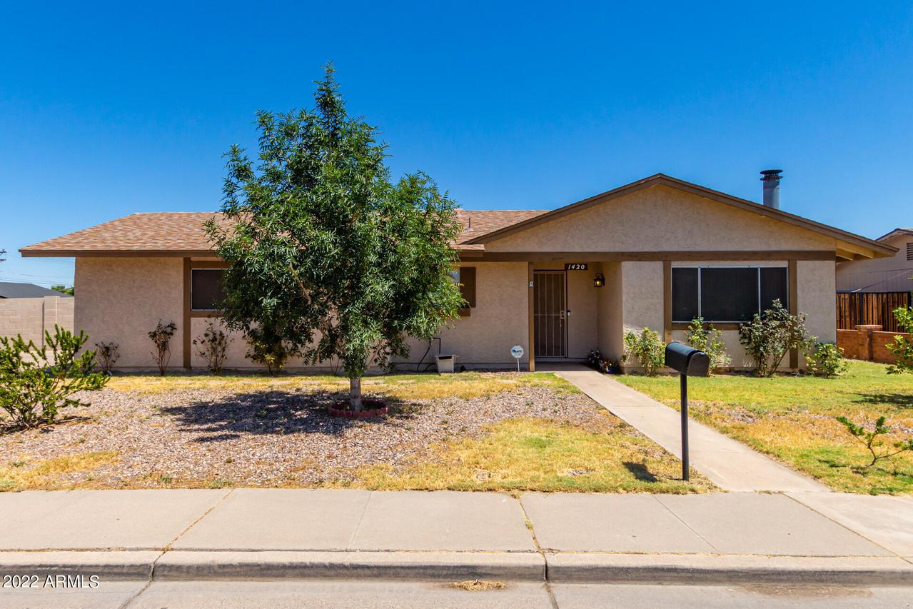 1420 E Edgewood Ave., Mesa, AZ 85204