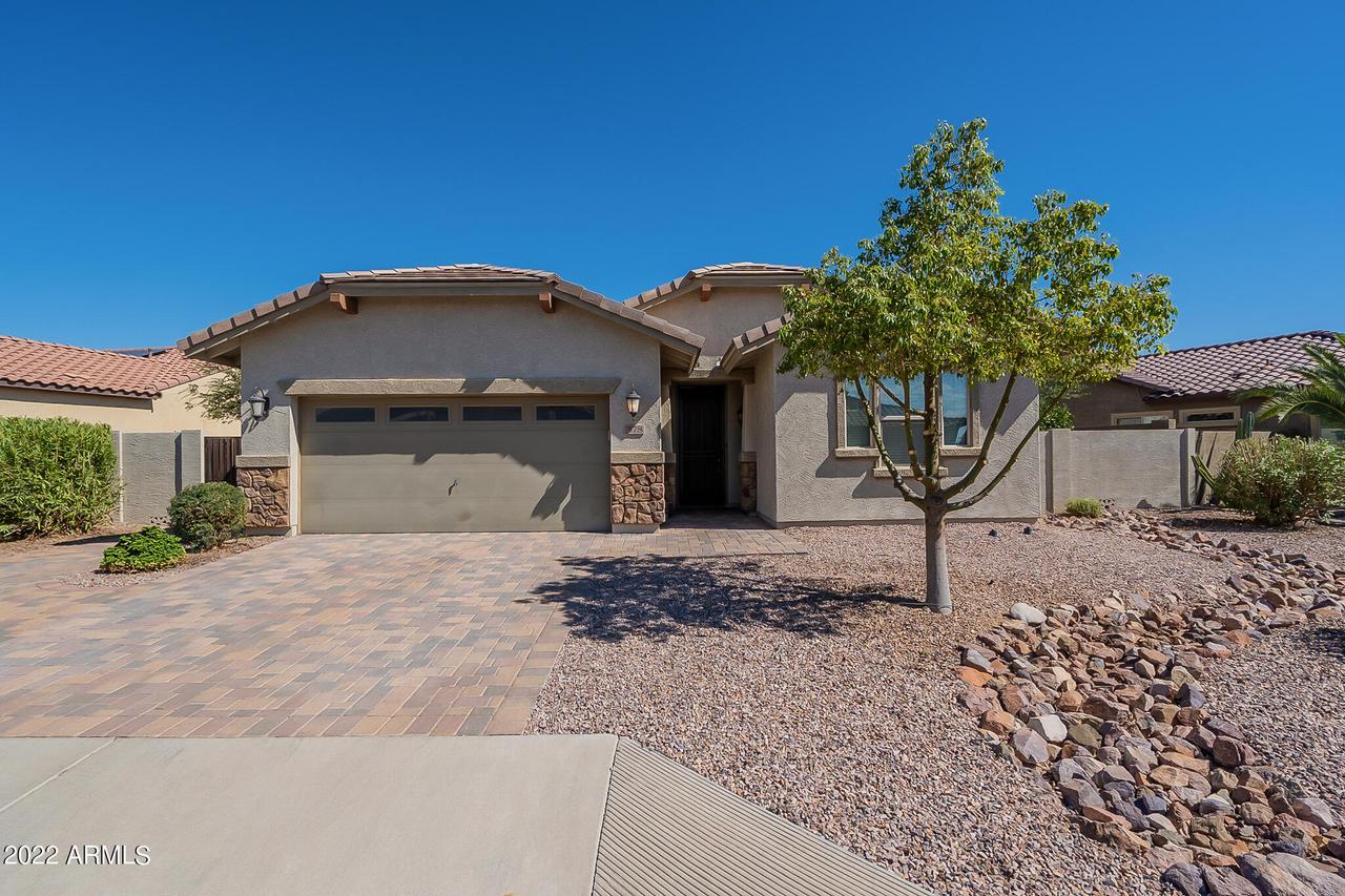 578 E Castle Rock Rd., San Tan Valley, AZ 85143
