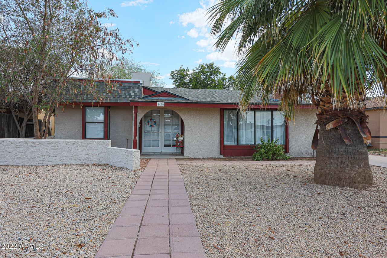 1459 W 1st St., Mesa, AZ 85201