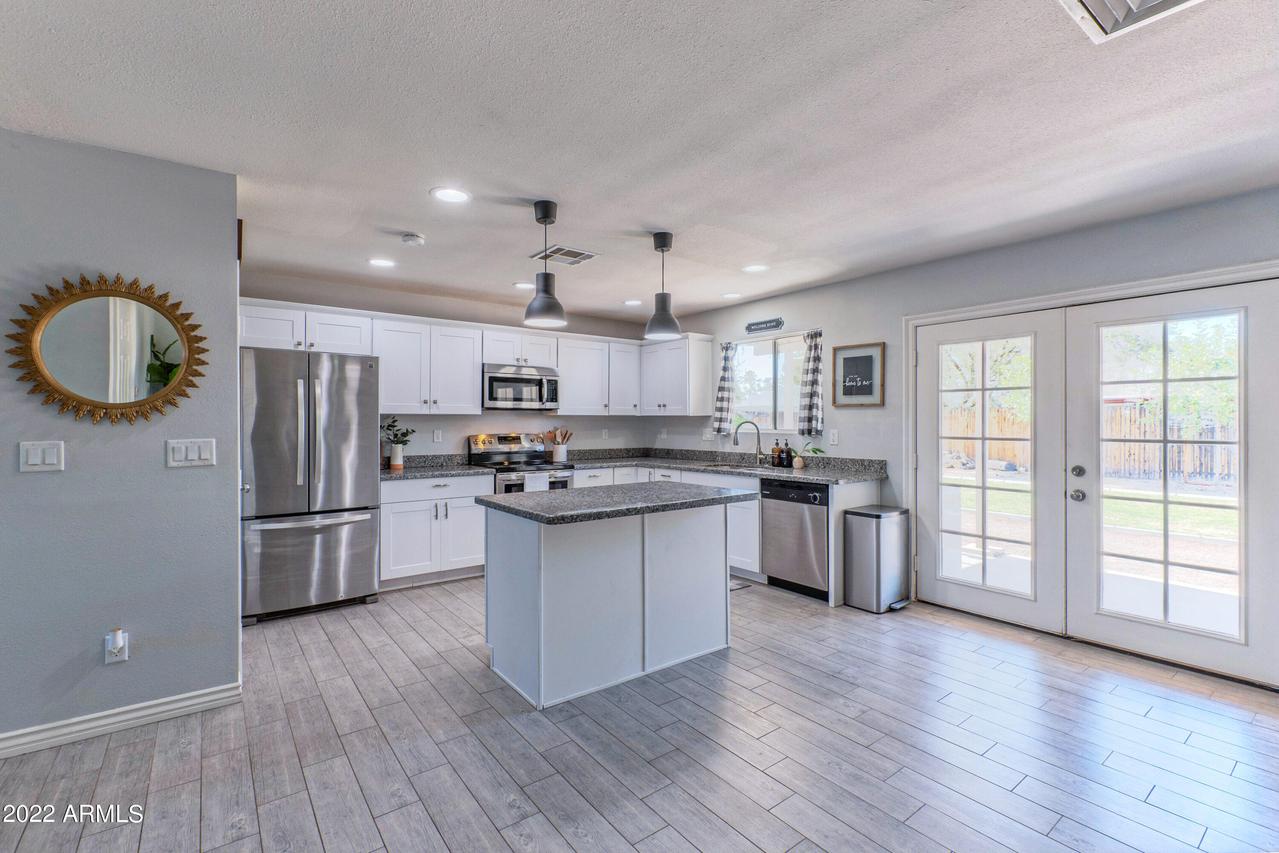 2058 W Plata Ave., Mesa, AZ 85202