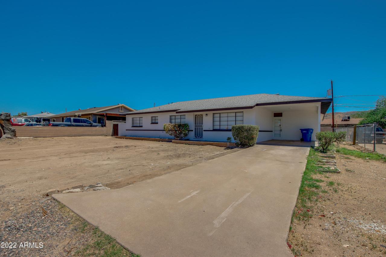 349 W Dobbins Rd., Phoenix, AZ 85041