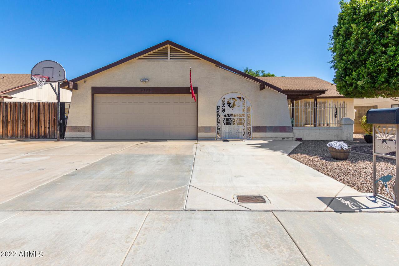 6325 W Turquoise Ave., Glendale, AZ 85302