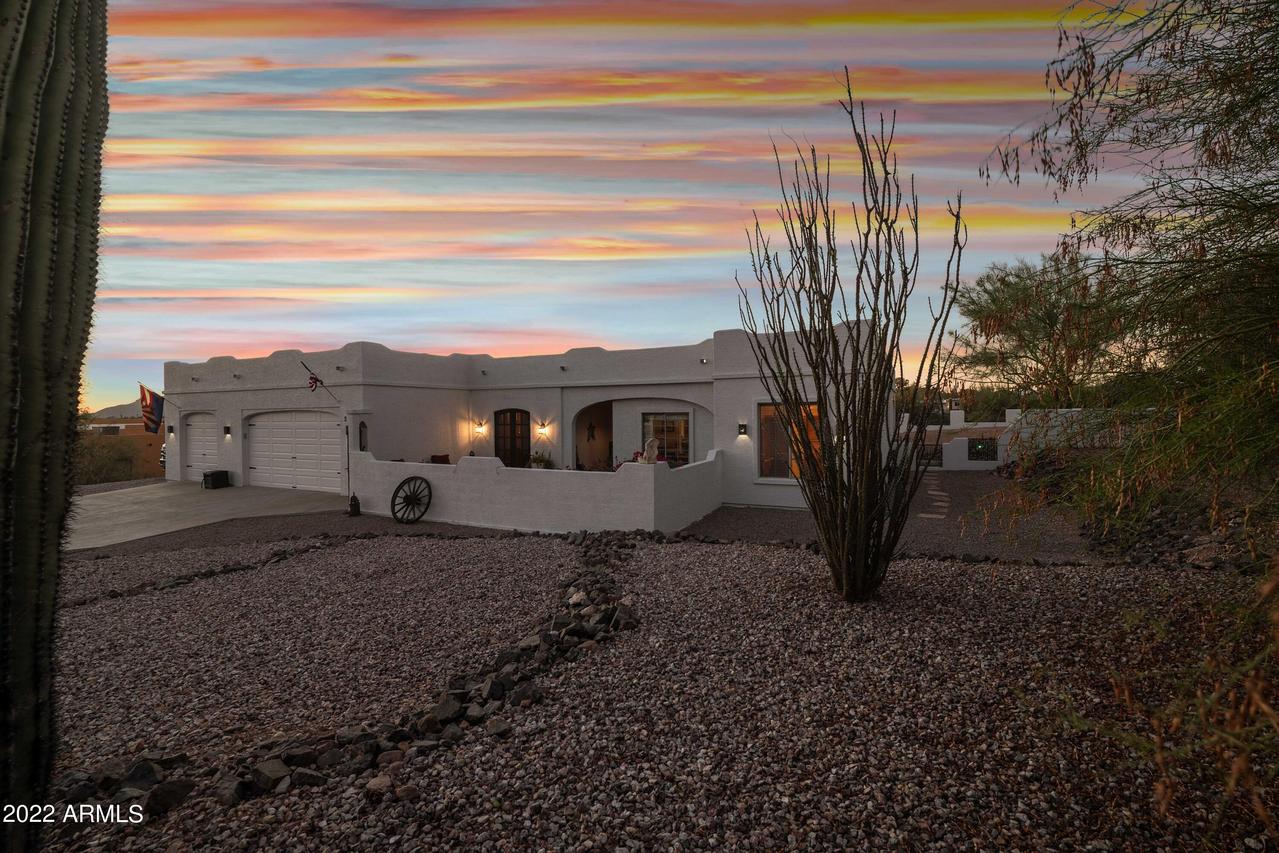 5130 E Jacob Waltz St., Apache Junction, AZ 85119