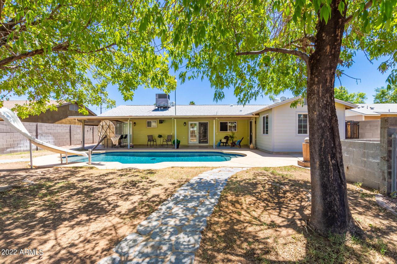7220 S 46th St., Phoenix, AZ 85042