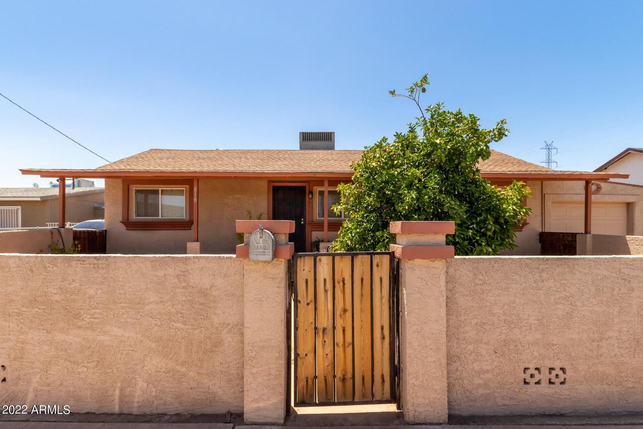 818 S 30th Ave., Phoenix, AZ 85009