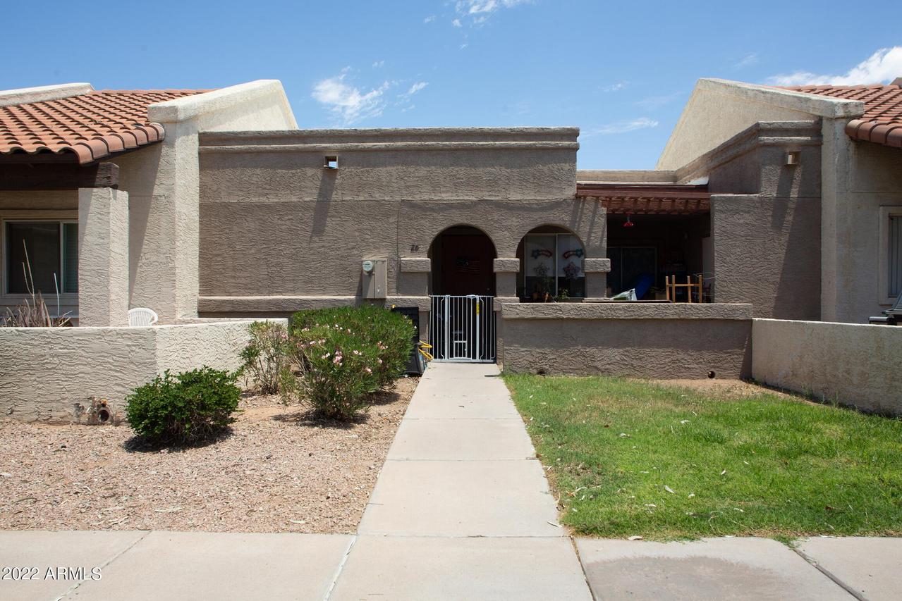 727 S Hartford St. #202, Chandler, AZ 85225