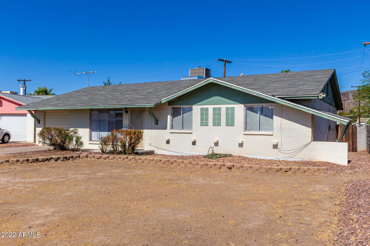 2512 W Charter Oak Rd., Phoenix, AZ 85029