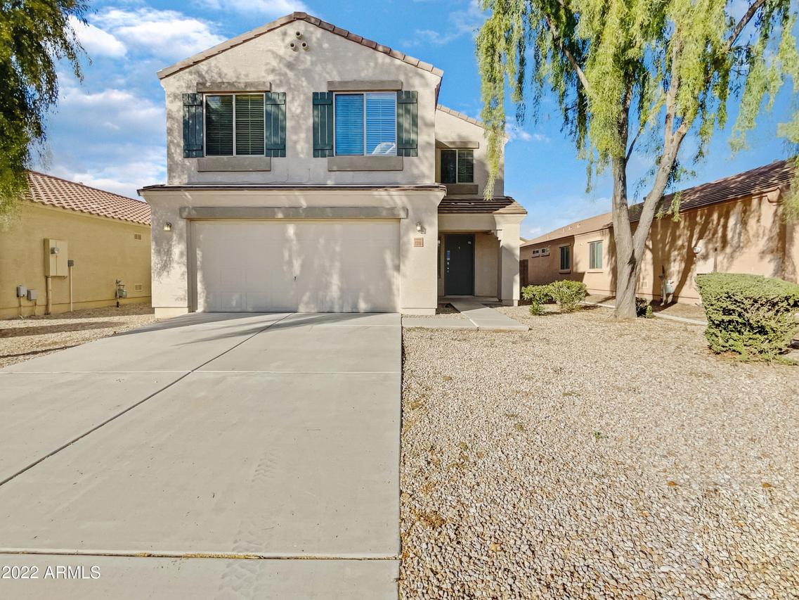 1310 E Kelsi Ave., San Tan Valley, AZ 85140