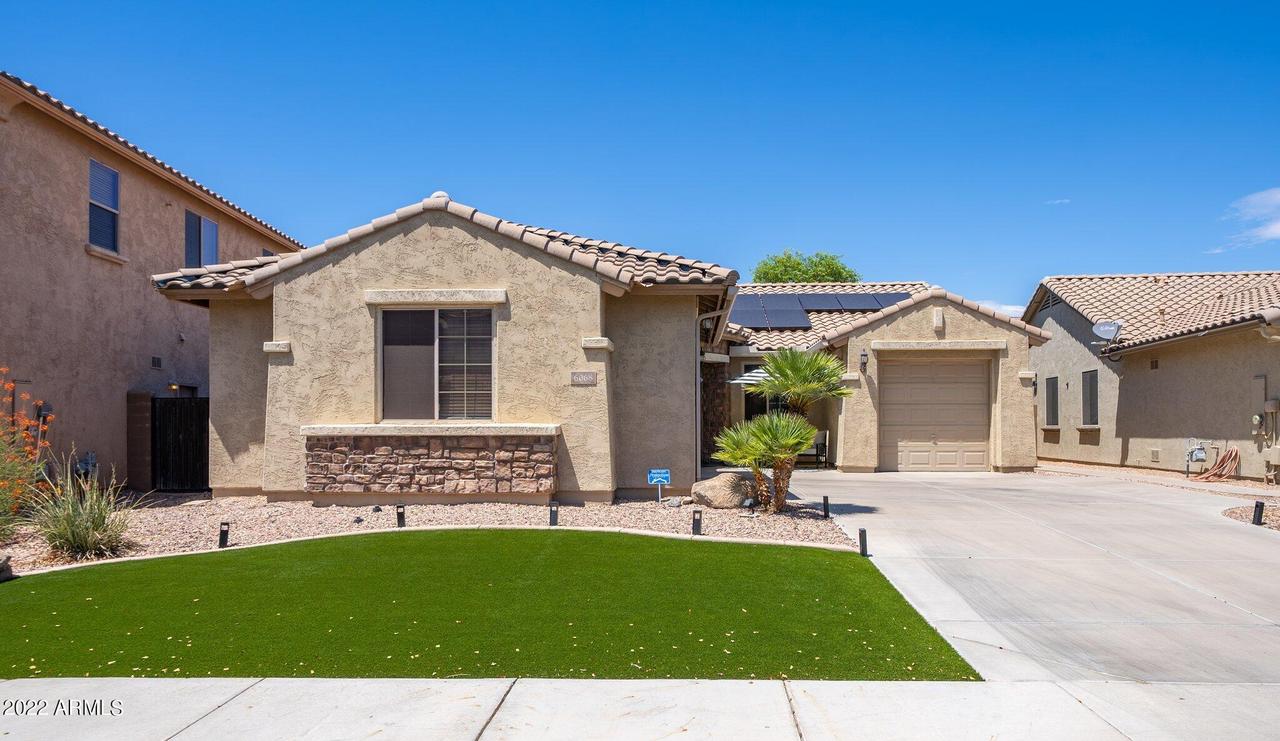 6068 W Yorktown Way, Florence, AZ 85132