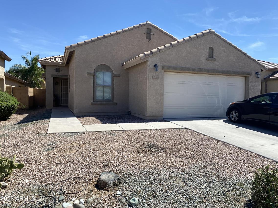 971 W Desert Sky Dr., San Tan Valley, AZ 85143