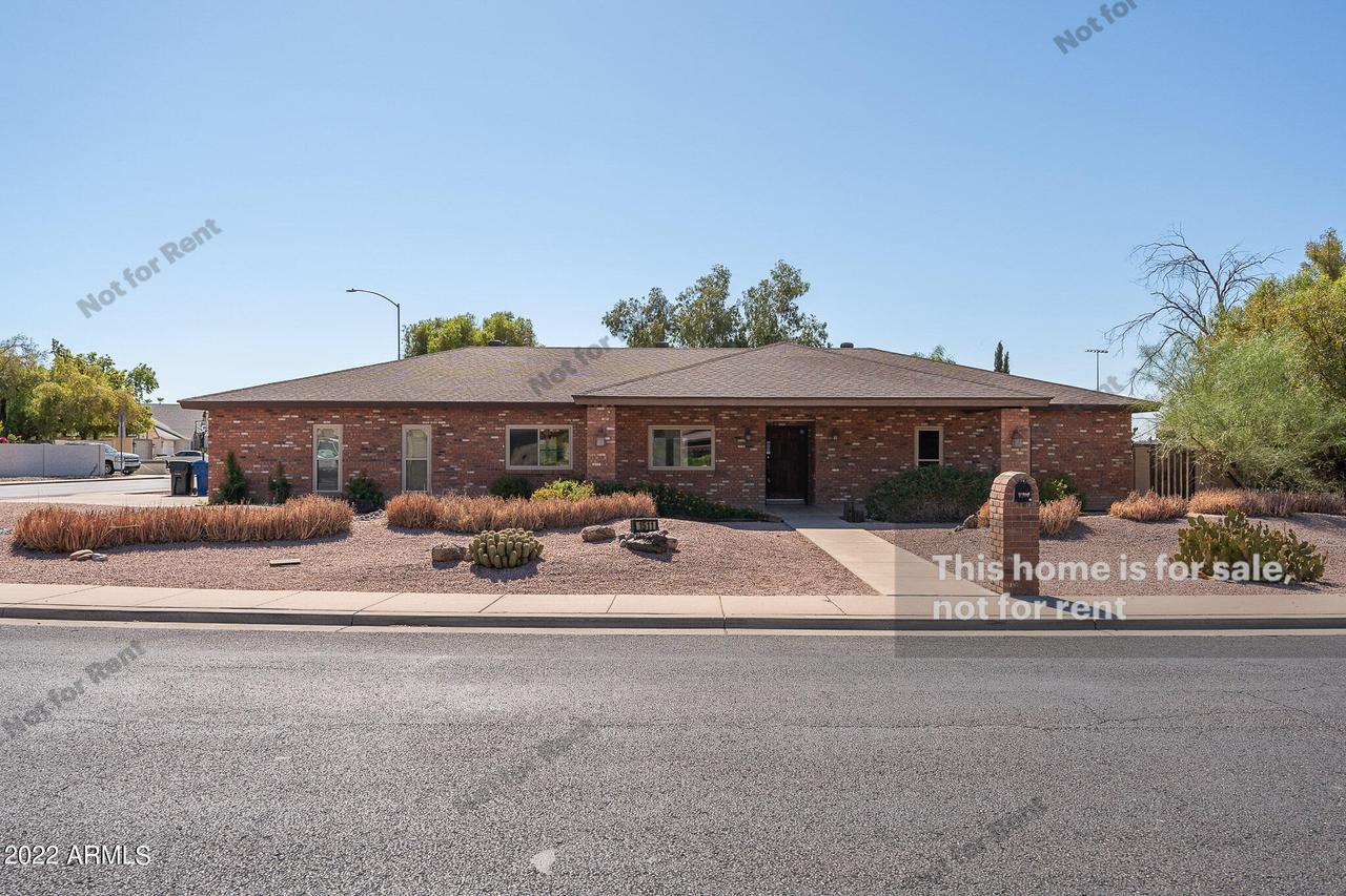 1511 N 26th St., Mesa, AZ 85213