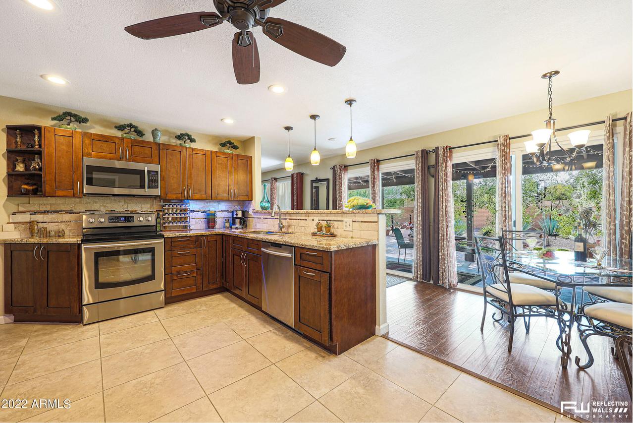 19607 N Pine Springs Dr., Sun City, AZ 85373