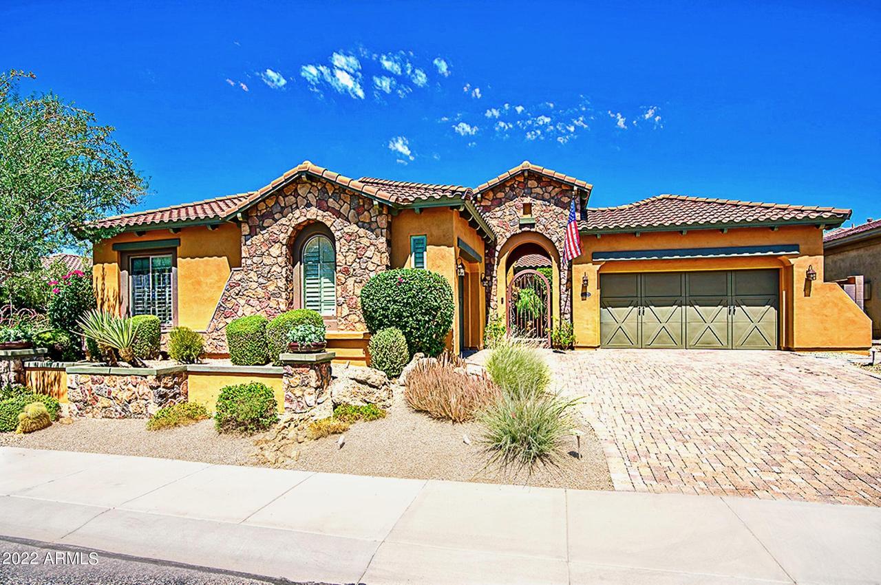 23110 N 39th Pl., Phoenix, AZ 85050