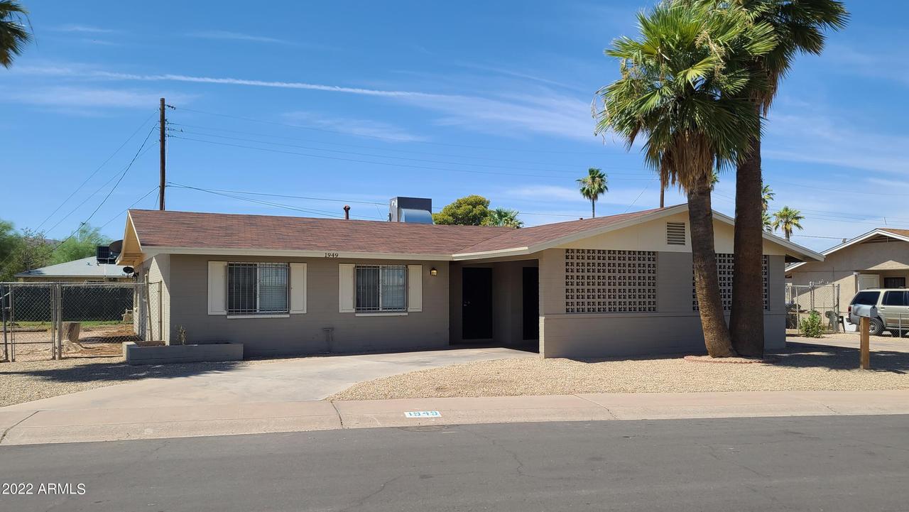 1949 E Carver Dr., Phoenix, AZ 85040