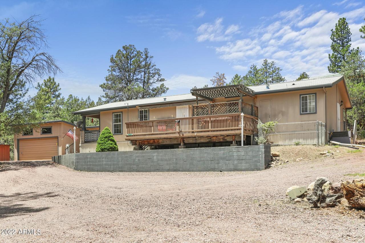 3210 N Miller Dr., Pine, AZ 85544