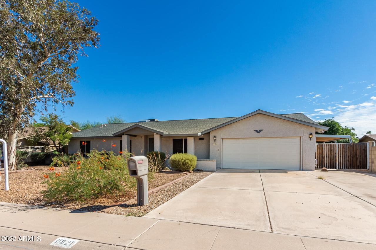 11821 N 45th Ave., Glendale, AZ 85304
