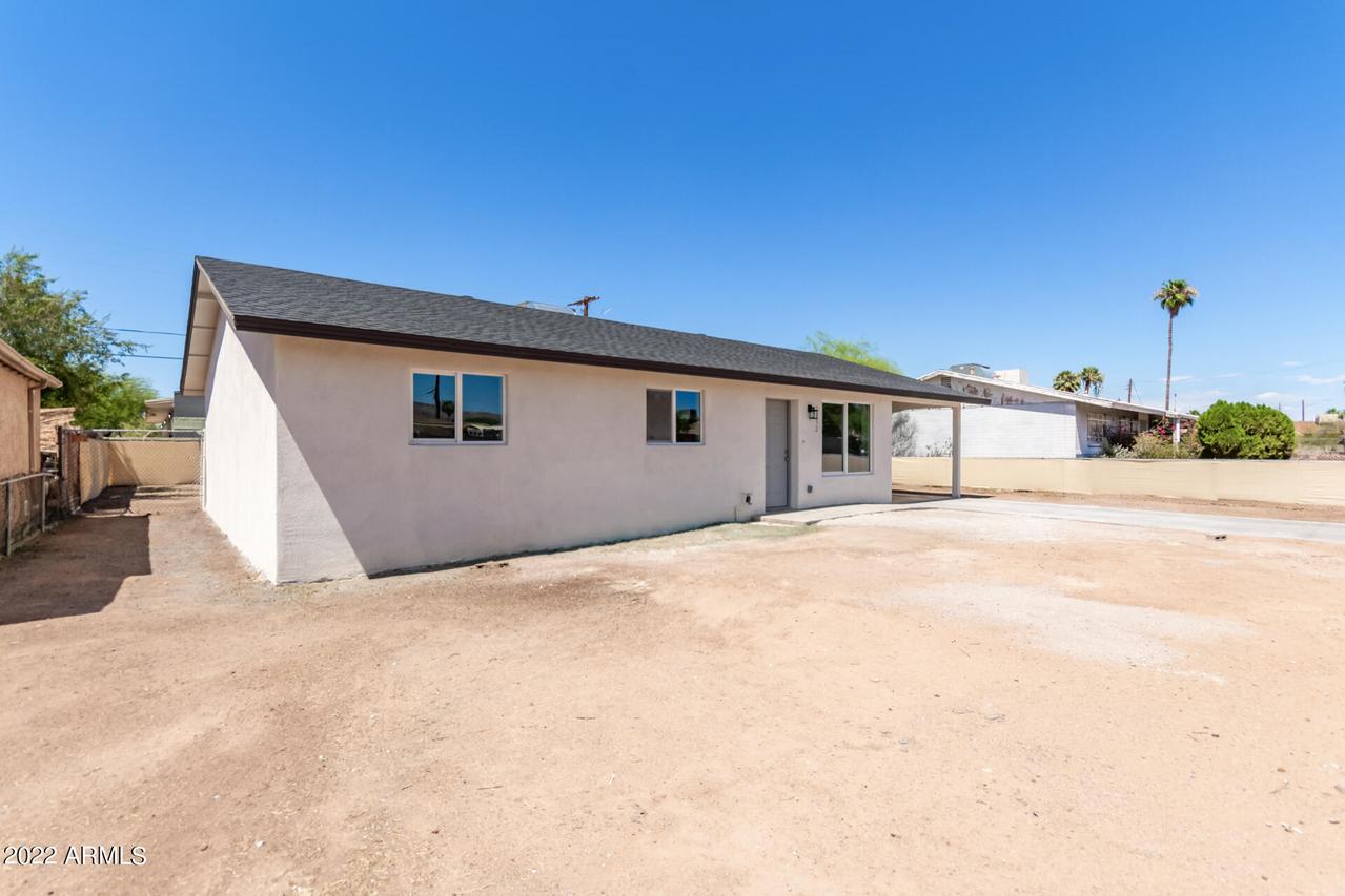 2132 E Mobile Ln., Phoenix, AZ 85040