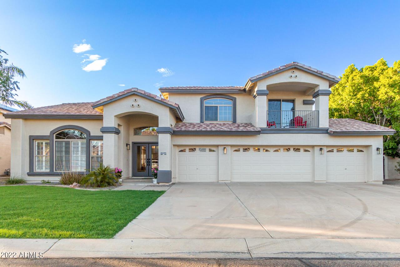 12942 W Apodaca Dr., Litchfield Park, AZ 85340