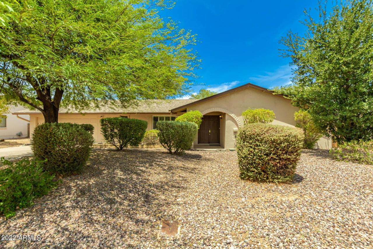 3826 E Cholla St., Phoenix, AZ 85028