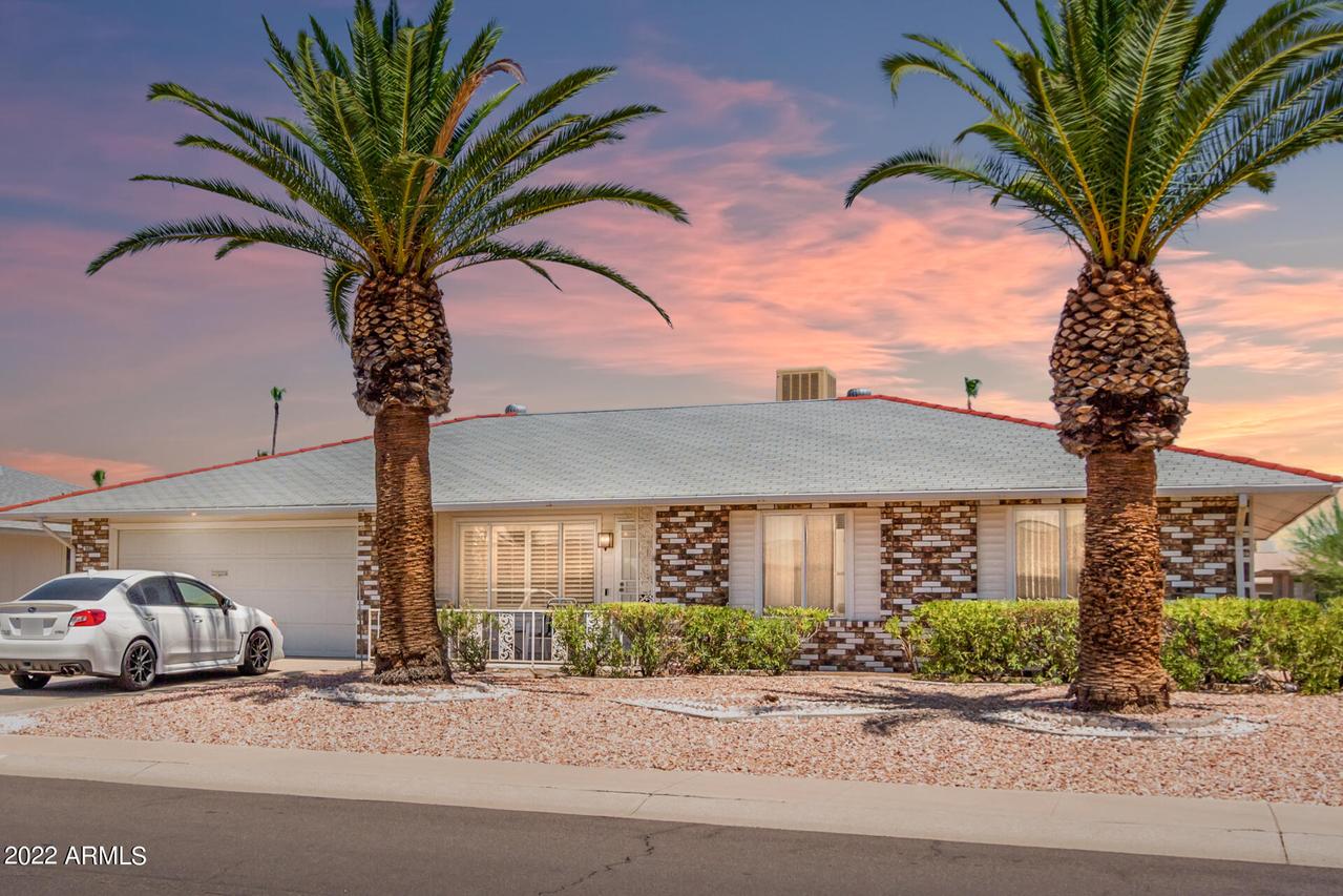9822 W Hutton Dr., Sun City, AZ 85351
