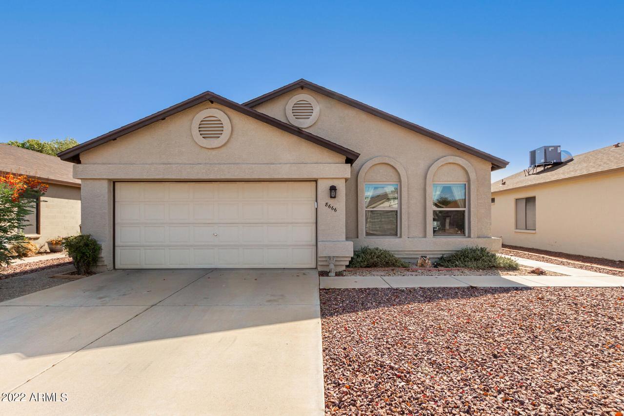 8666 N 108th Ln., Peoria, AZ 85345