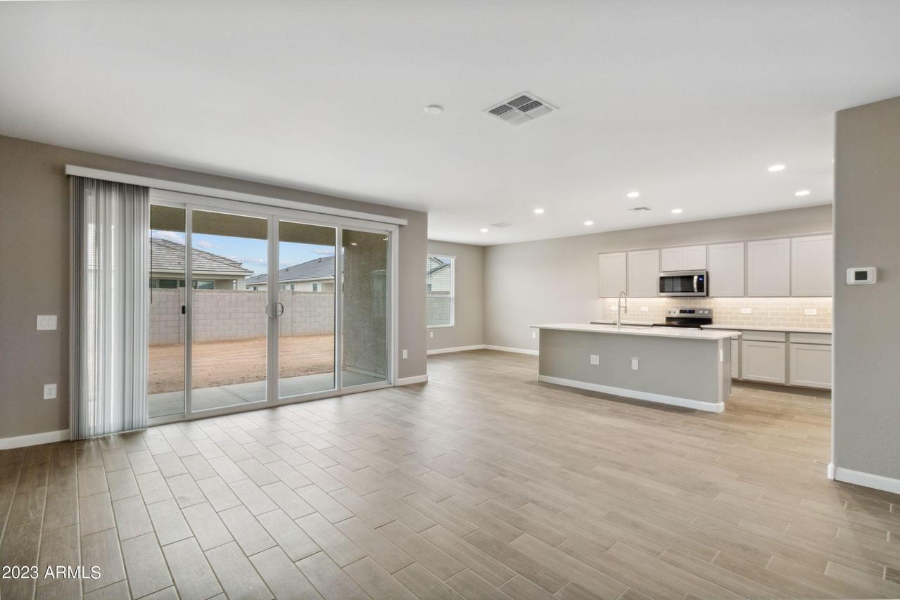 44511 W Palo Olmo Rd., Maricopa, AZ 85138
