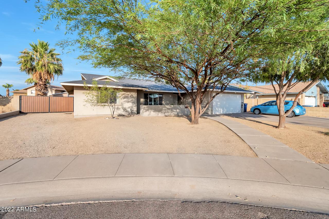 4615 S Poplar St., Tempe, AZ 85282