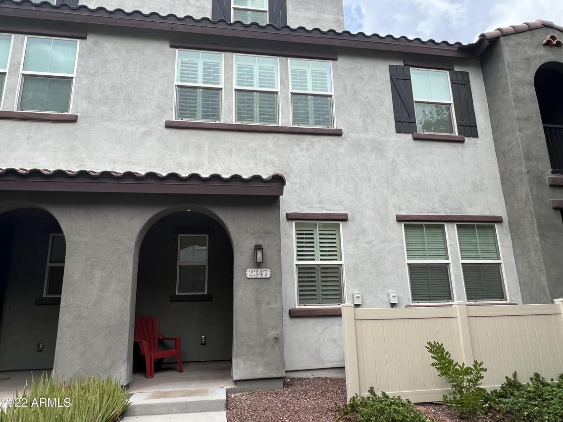 2347 E Hidalgo Ave., Phoenix, AZ 85040